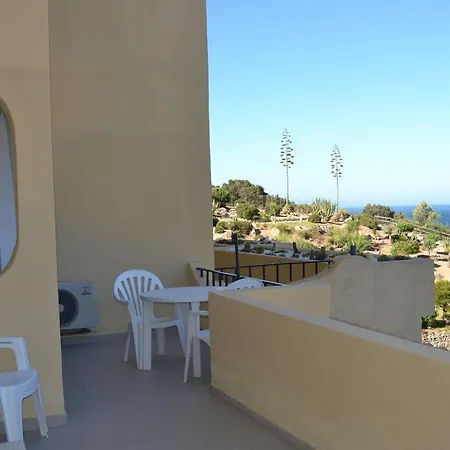 Luxury With Fantastic Sea Views Air Conditioning And Wifi Direct Elevator Access To Beac 아파트