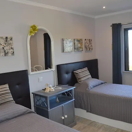 Luxury With Fantastic Sea Views Air Conditioning And Wifi Direct Elevator Access To Beac 아파트 카르보에이루